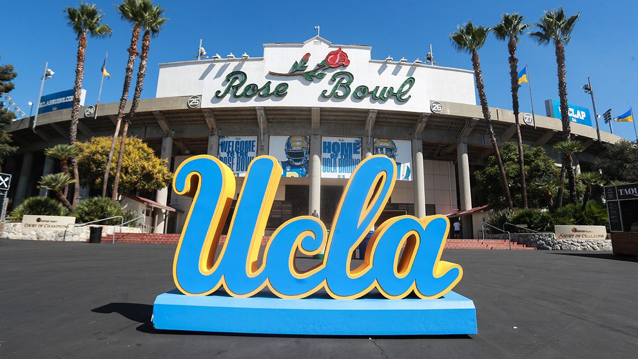 rose-bowl.jpg