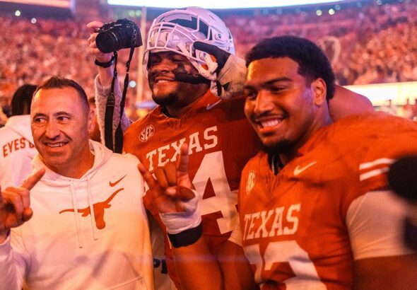 texas-longhorns-steve-sarkisian-112925-1.jpg