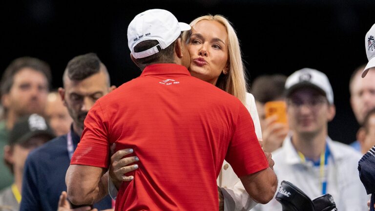 tiger-woods-vanessa-trump-embrace-tgl.jpg