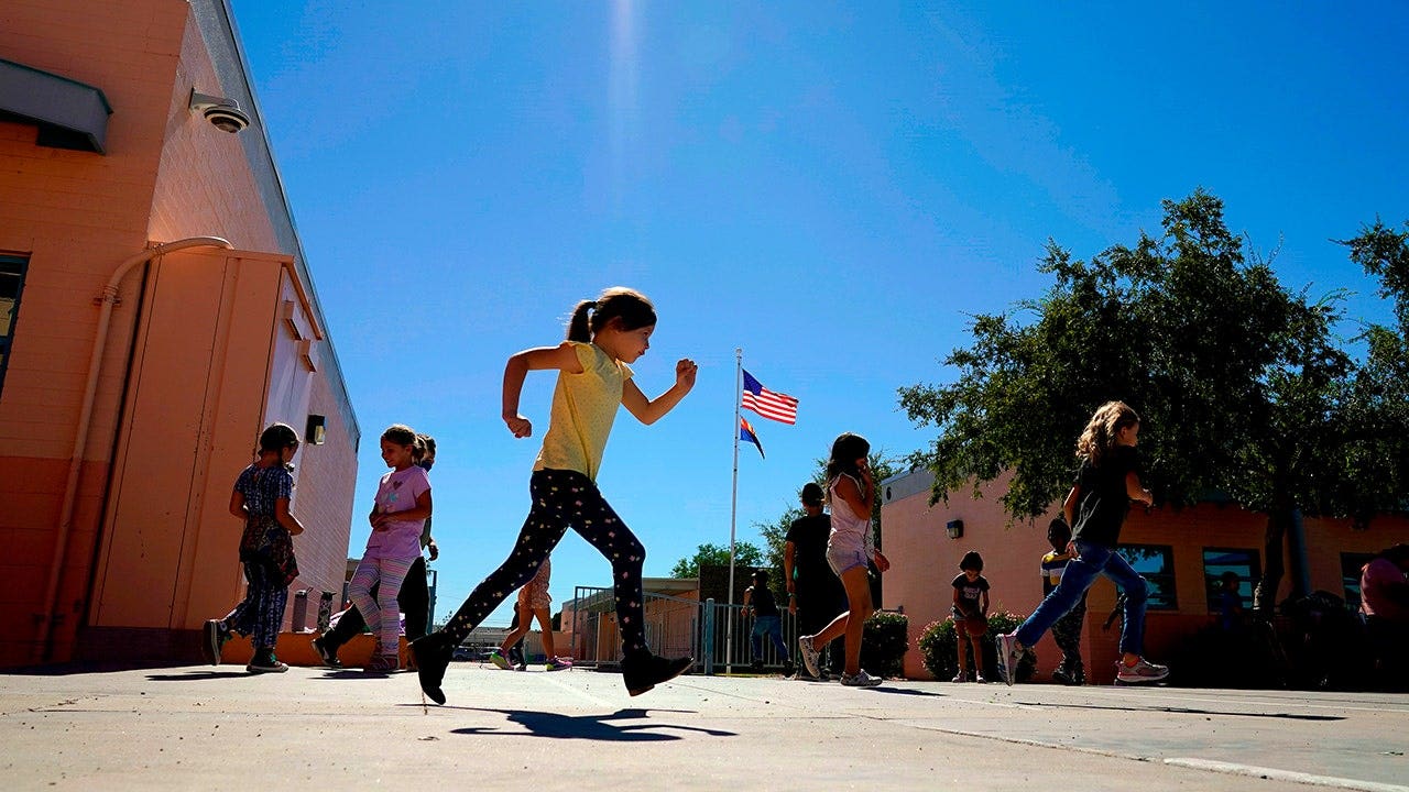 whittier-elementary-school-mesa-fox-news-001.jpeg
