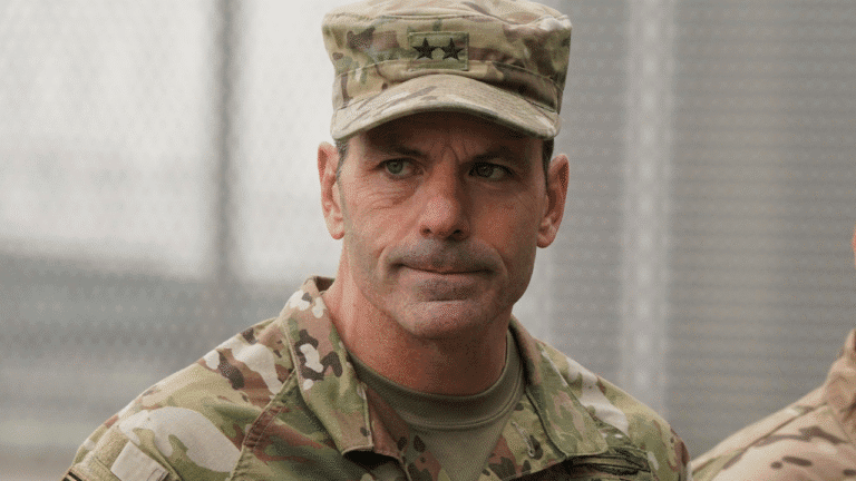 Gen-Christopher-Donahue.png