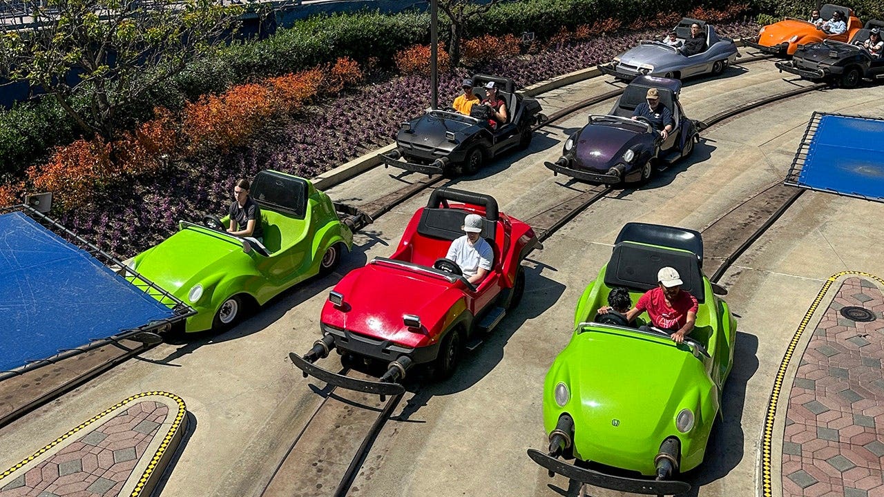 autopia-tomorrowland-disneyland-fox-news-002.jpeg