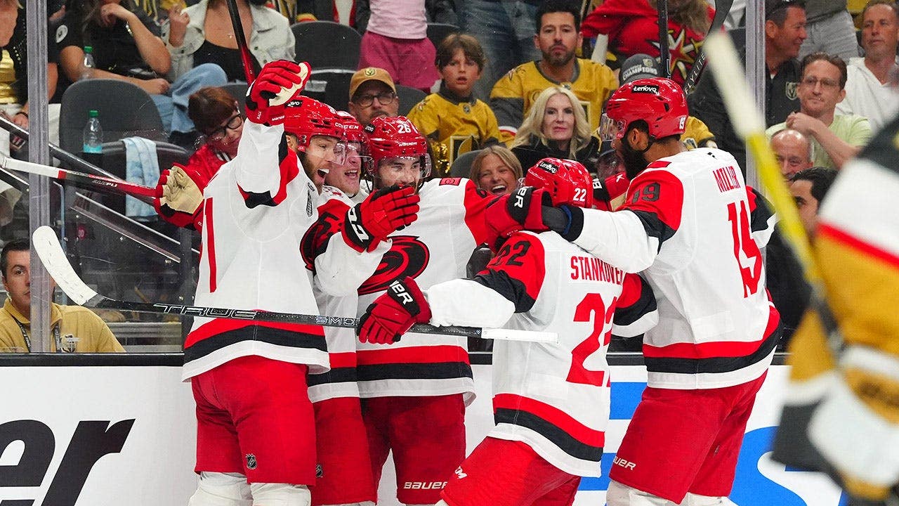 carolina-hurricanes-goal-fox-news-001.jpeg