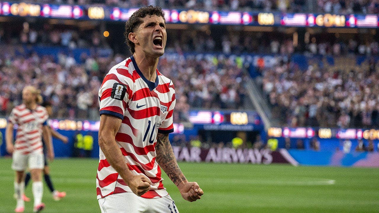 christian-pulisic-celebrates-goal.jpeg
