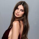 emily-ratajkowski-vanity-fair-oscar.jpeg