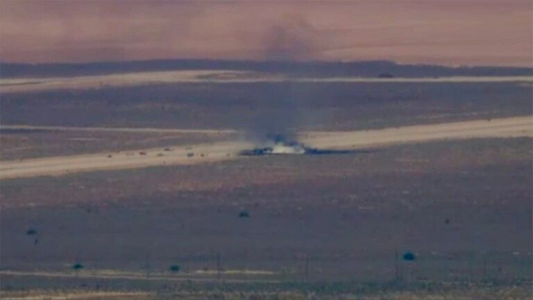 fire-edwards-air-force-base_01.jpg