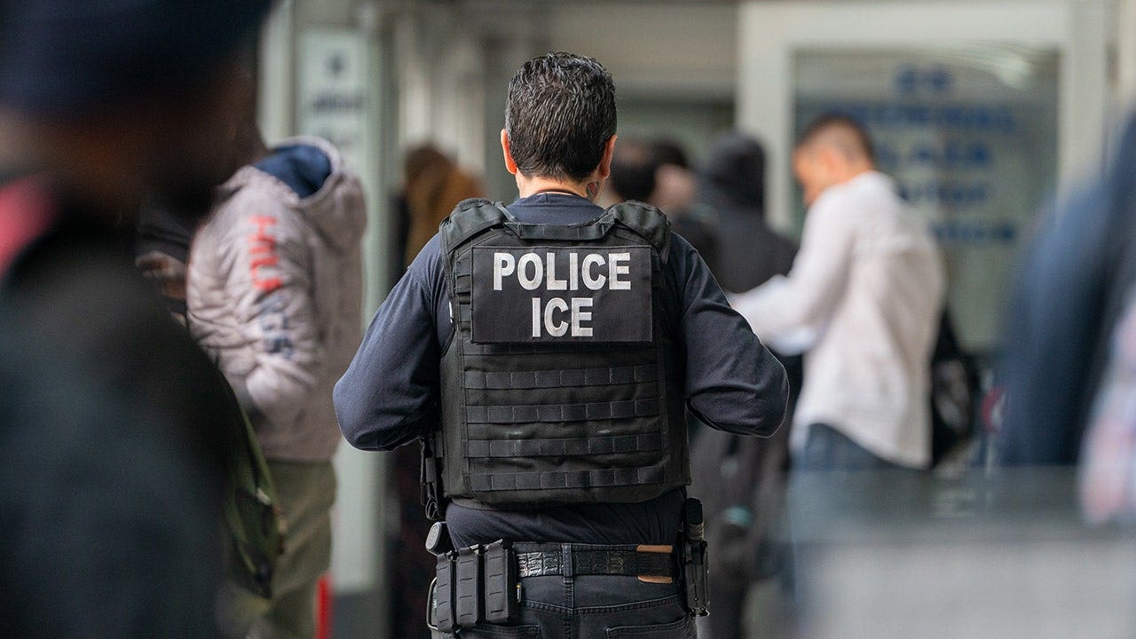 ice-officer-back.jpg