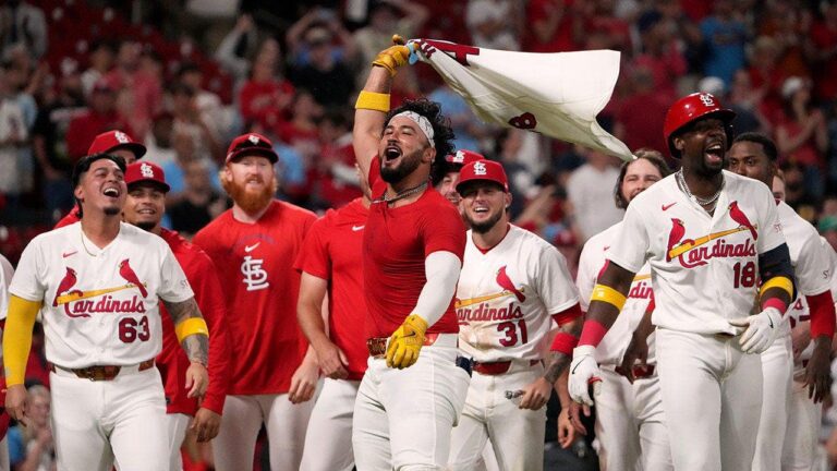 ivan-herrera-walkoff-home-run-fox-news-101.jpeg