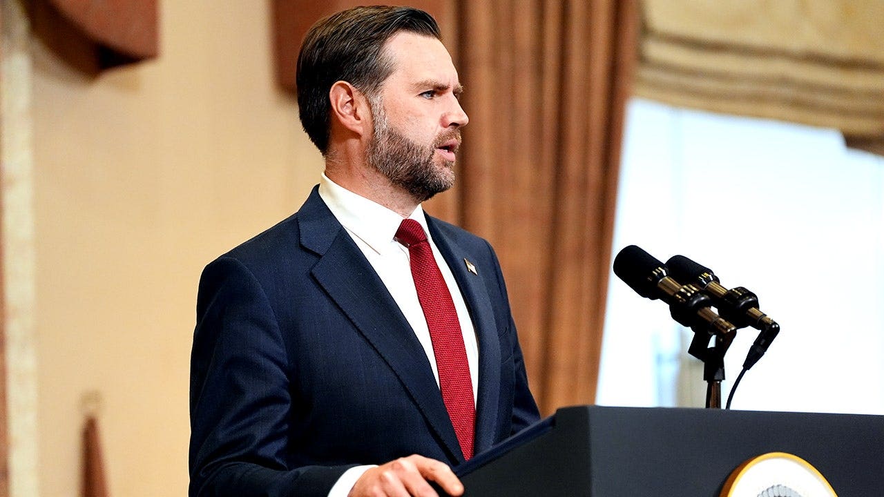 jd-vance-pakistan-iran-fox-news-001.jpeg