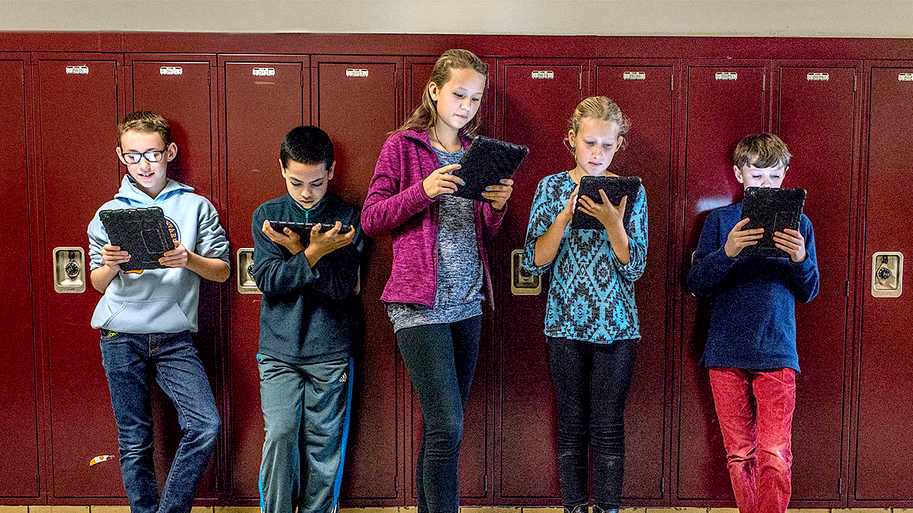 kids-lockers-screens.png