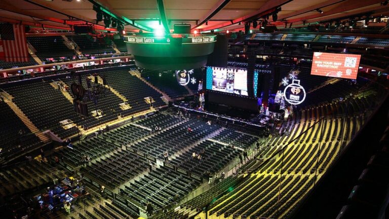 madison-square-garden-arena.jpeg
