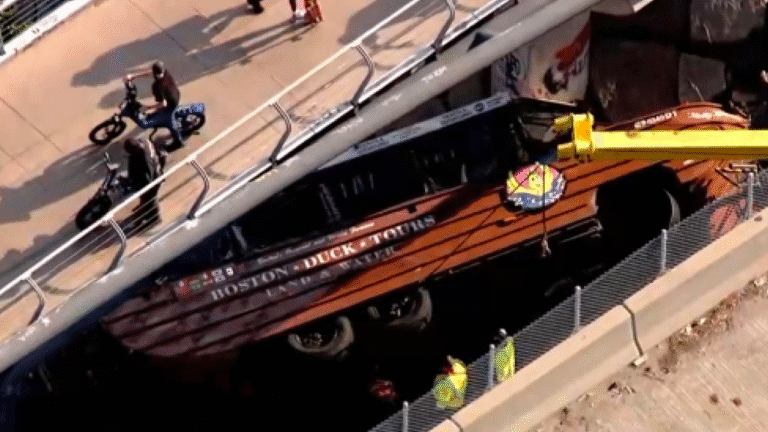 overturned-duck-boat.png
