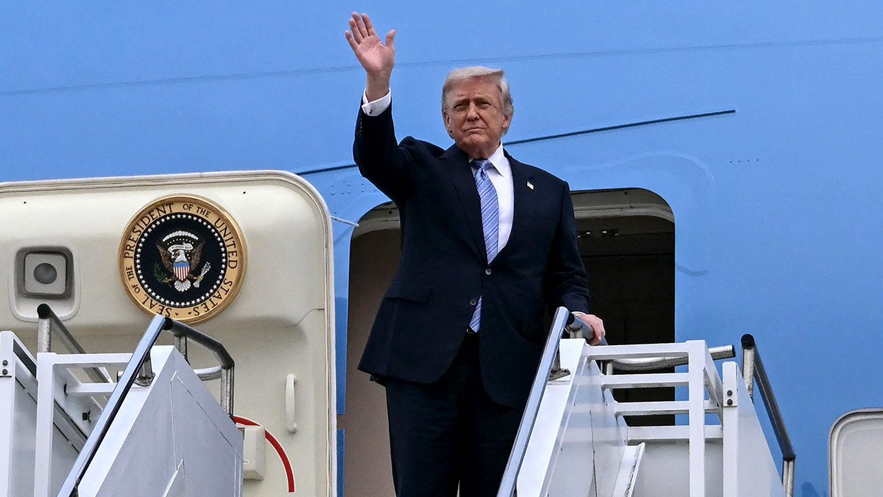 president-trump-air-force-1.jpg
