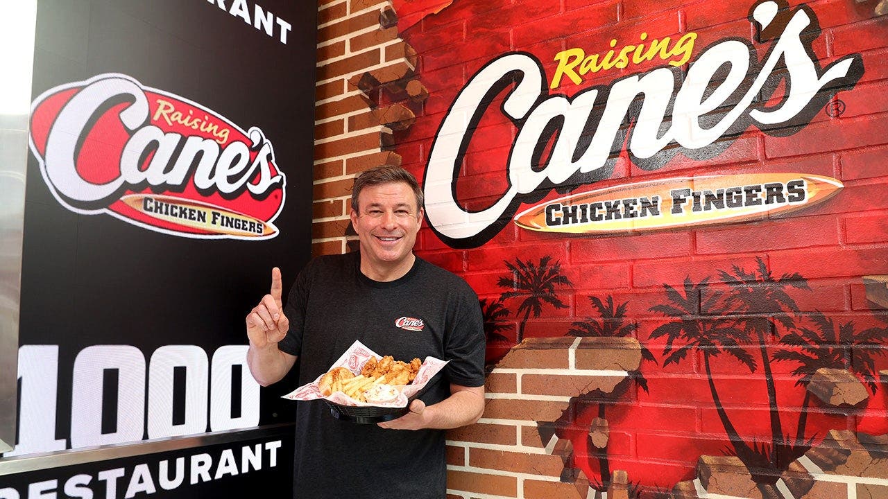 raising_canes_ceo_1000_restaurant.jpeg