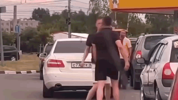 russians-fighting.gif