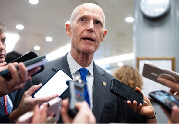 senator-rick-scott-oil.jpg