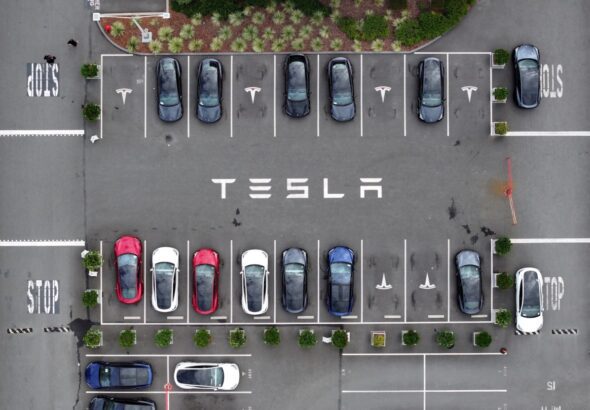 tesla-california-getty_8264a8.jpg