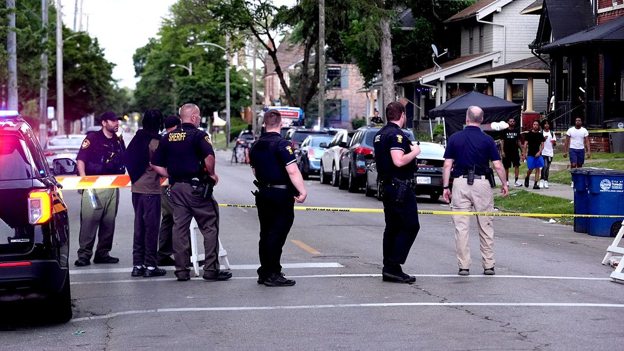 toledo-ohio-shooting-police-fox-news-001.jpeg