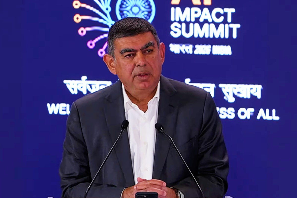 vishal-sikka-indiaai-summit.jpg