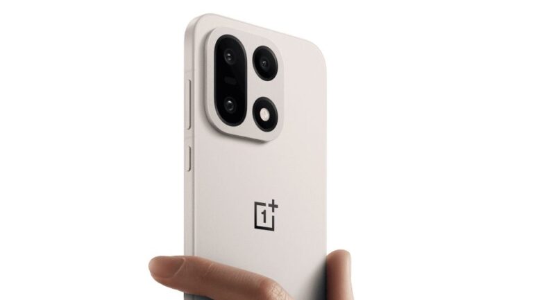 1784196166_OnePlus-15-e1784137477629.jpeg