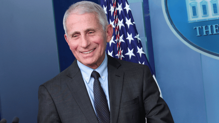1785279305_fauci-smile-white-house-press-briefing.png