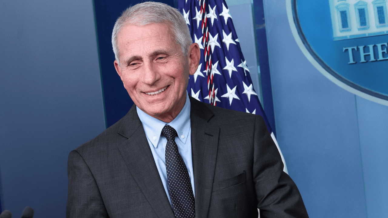 1785279305_fauci-smile-white-house-press-briefing.png
