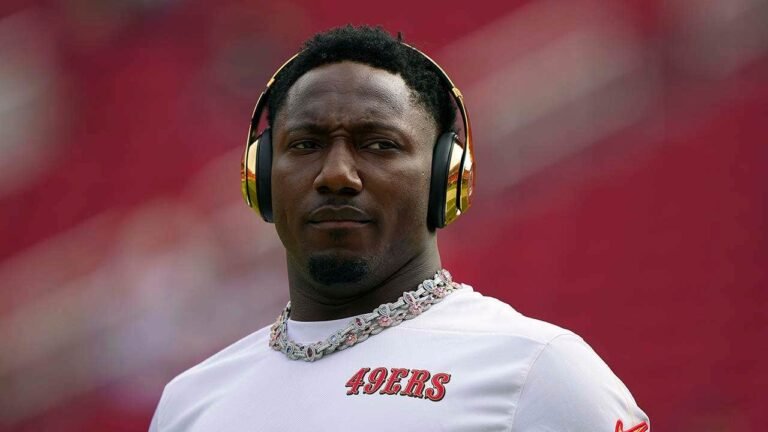Deebo-Samuel-49ers-warmup.jpg