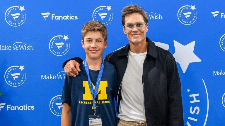 Eli-Griffith-Tom-Brady.jpg