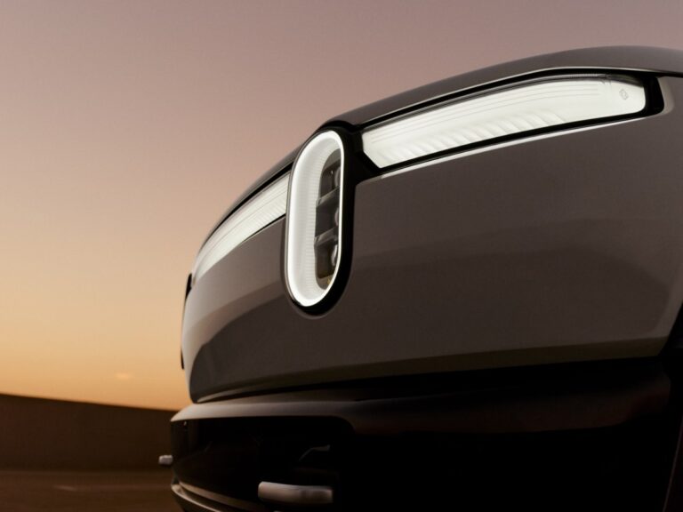 Rivian-R2-Headlight.jpg