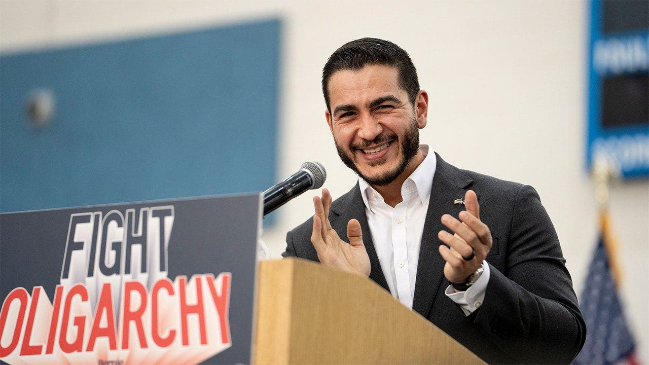 abdul-el-sayed-standing-in-front-of-podium.jpg