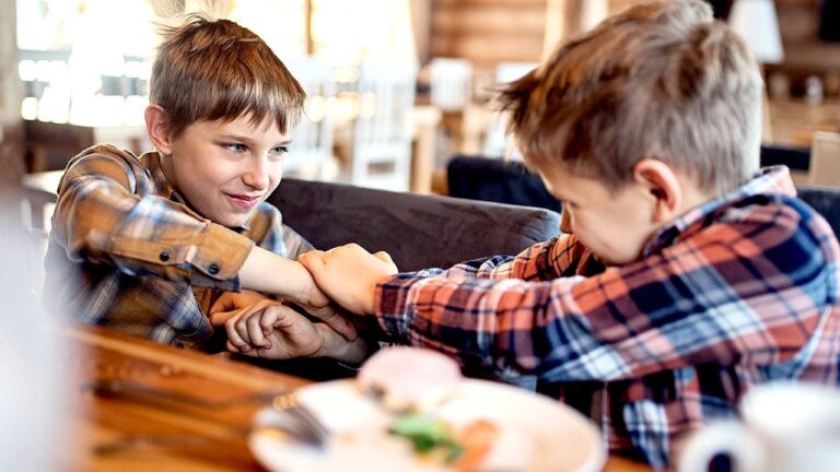 california-kids-charge-fox-news.jpg