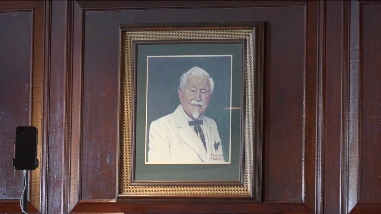 colonel-sanders-portrait.jpg