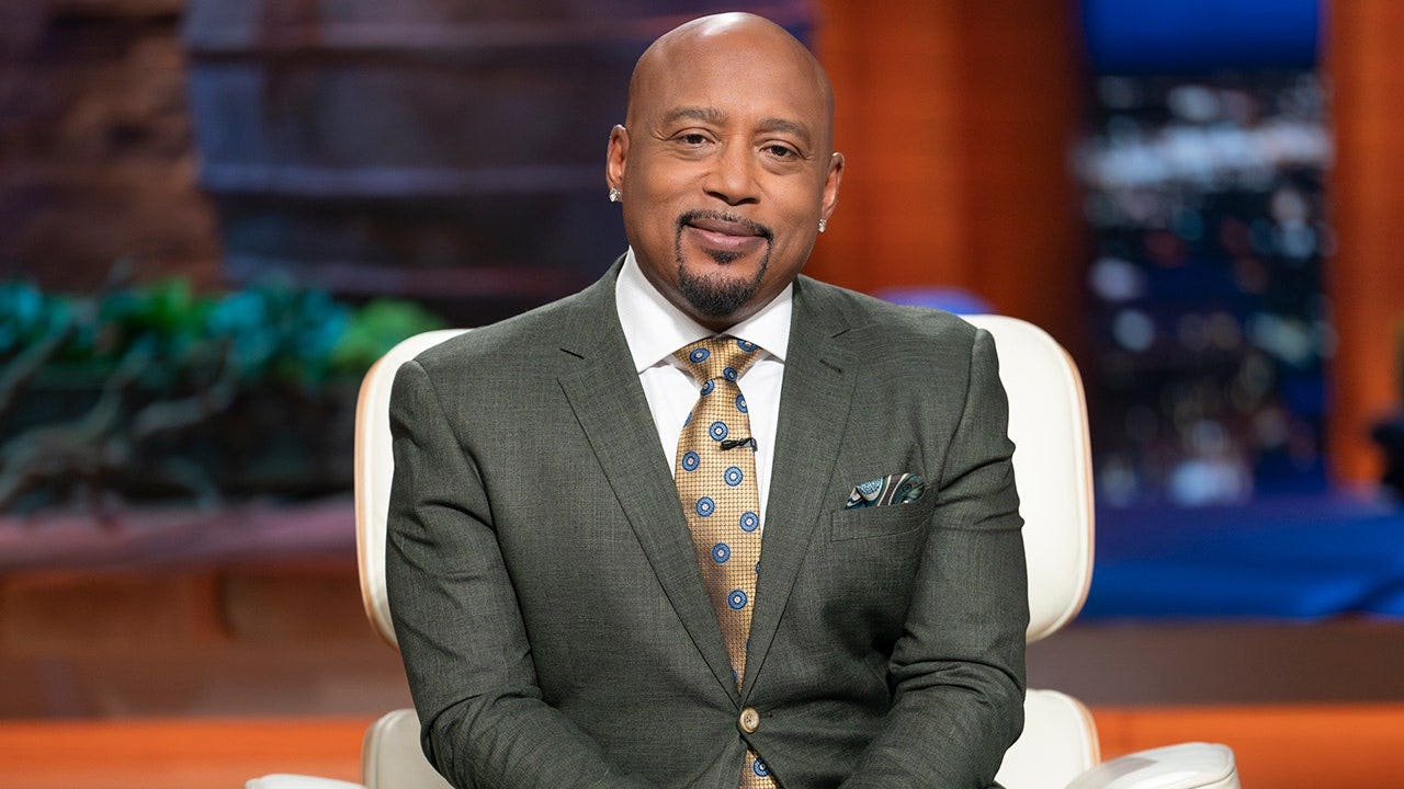 daymond-john-green-suit.jpg