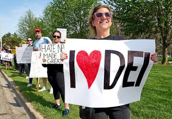 dei-protest-trump.jpg