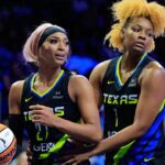 dijonai-carrington-wnba-nalyssa-smith-1_0001.jpg