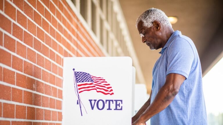 elderly-man-voting.jpg