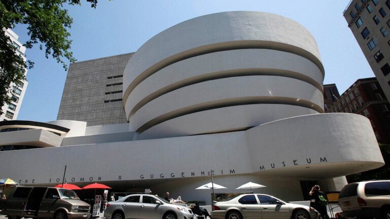 guggenheim_museum.jpg
