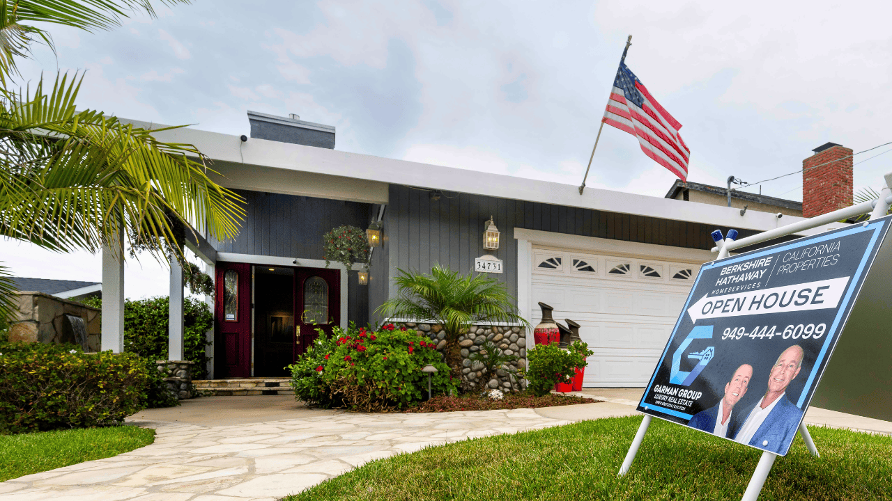 home-for-sale-american-flag.png