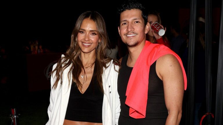 jessica-alba-danny-snoop.jpg