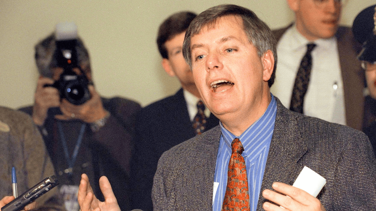 lindsey-graham-speaks-to-reporters.png