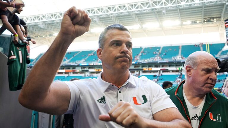 mario-cristobal.jpg