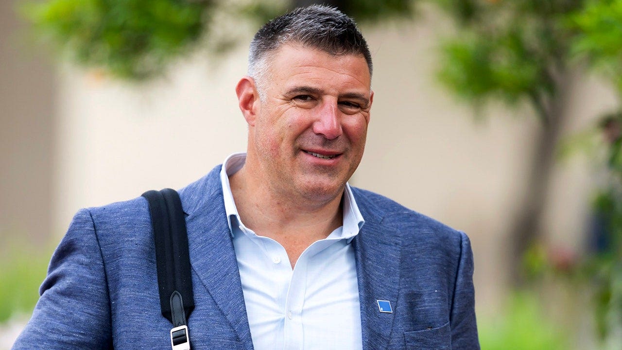 mike-vrabel-nfl-league-meeting-fox-news-001.jpeg