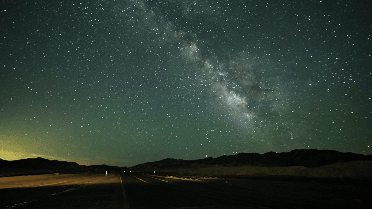 milky-way-death-valley.png