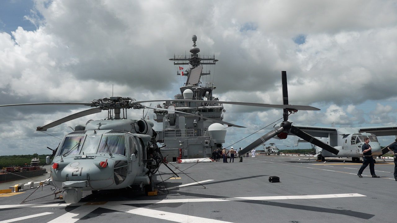navy-5.jpg