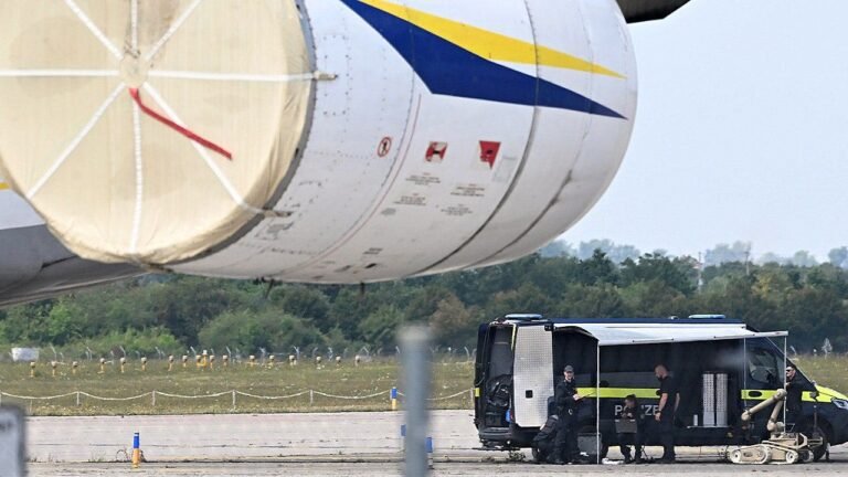1c78f982-ukraine-airline-drone-german-airport.jpg