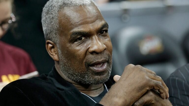 Charles-Oakley.jpg