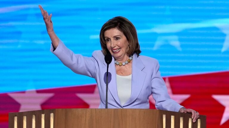 DNC-Kamala-Harris-Chicago-Day-3_81.jpg