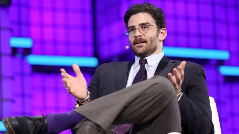 HASAN-PIKER-DEM-BACKLASH.jpg