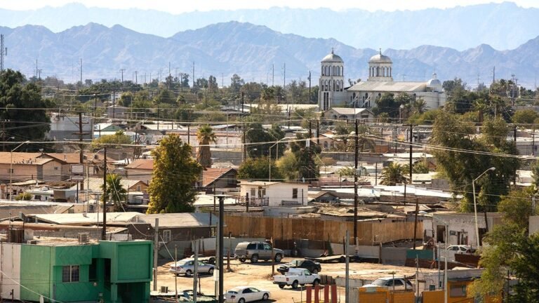 MEXICO-MEXICALI-TRAVEL-ADVISORY-WHAT-TO-KNOW-BORDER-TOWN-2.jpg