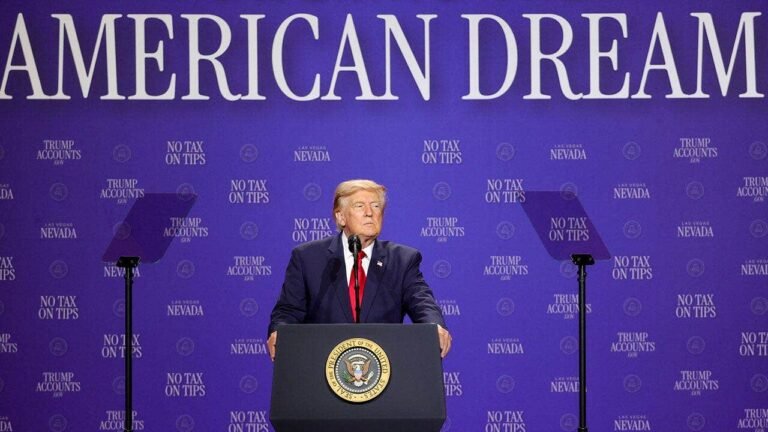 President-Trump-decries-communism.jpg